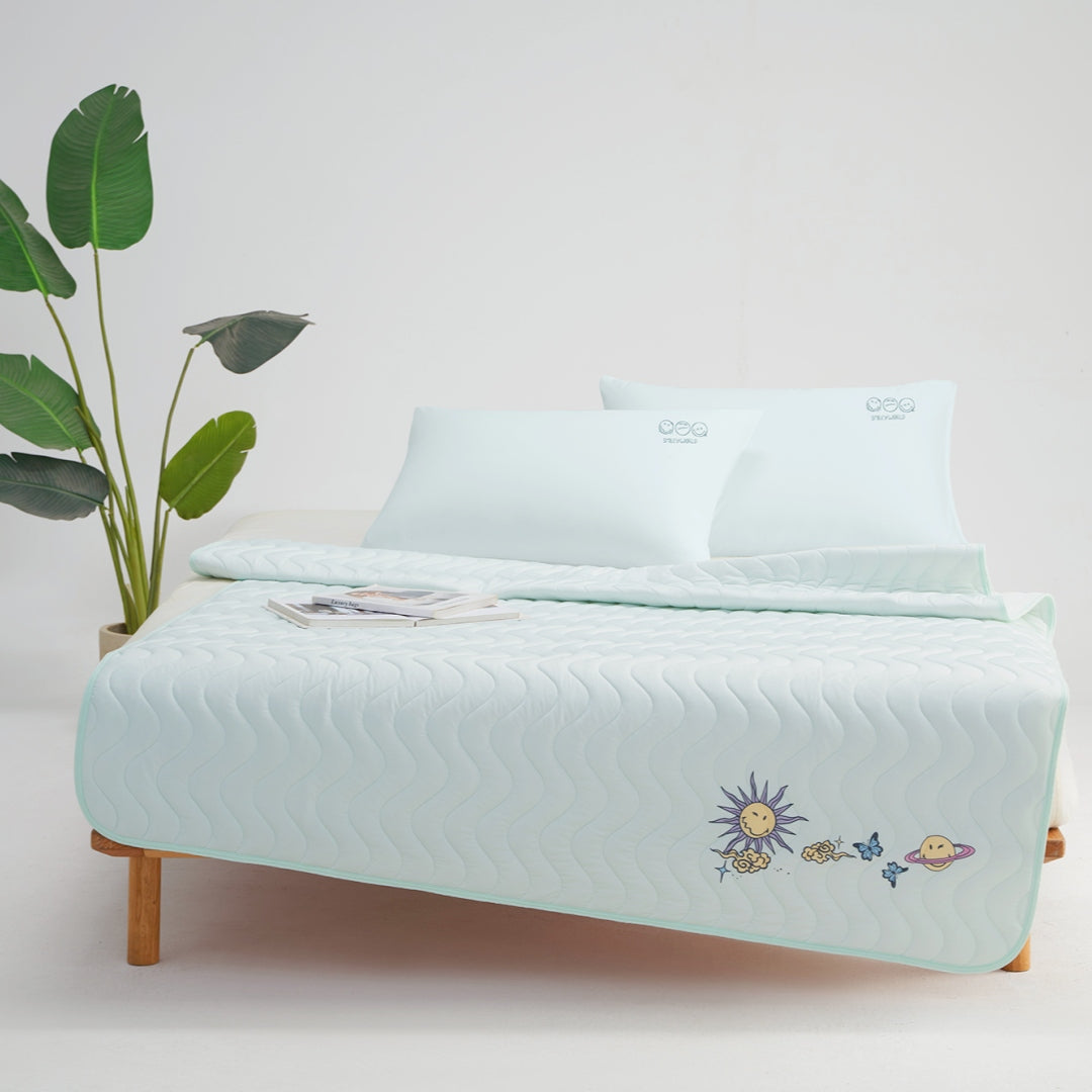 Smiley Cooling Pillowcase--Cool Feel Pillowcase for a Refreshing Sleep